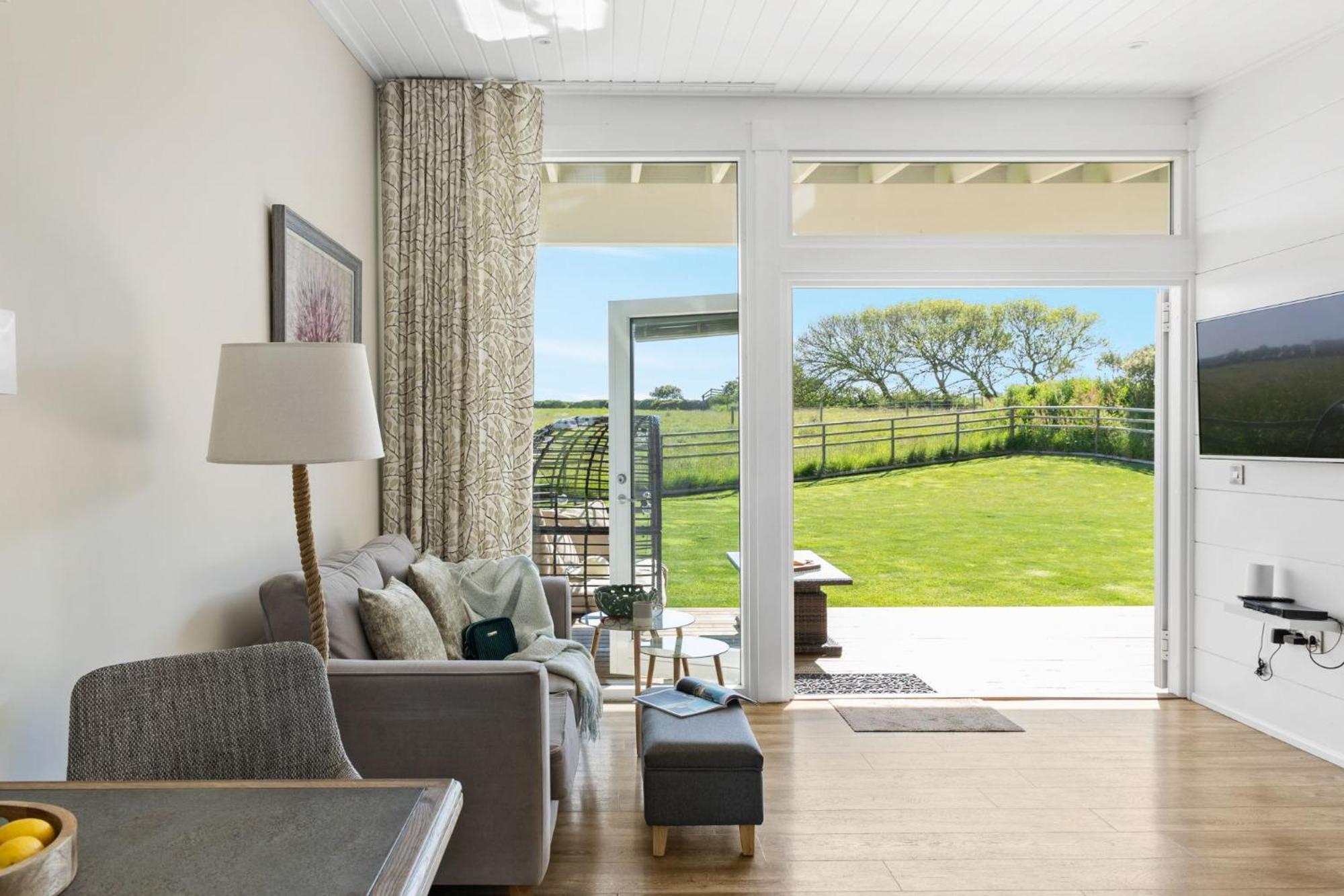Thistledown Lodge, Nr Saunton Georgeham エクステリア 写真