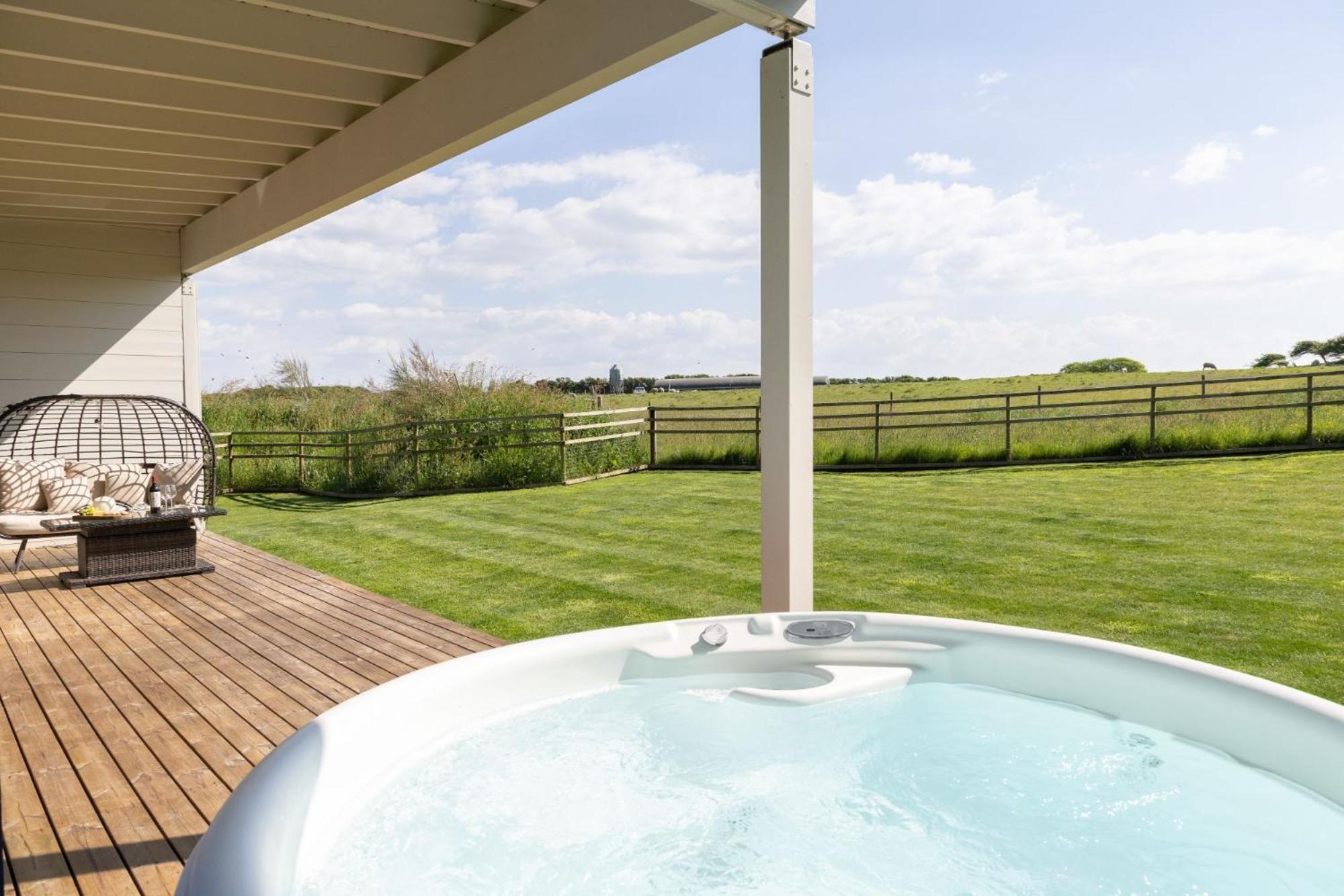 Thistledown Lodge, Nr Saunton Georgeham エクステリア 写真