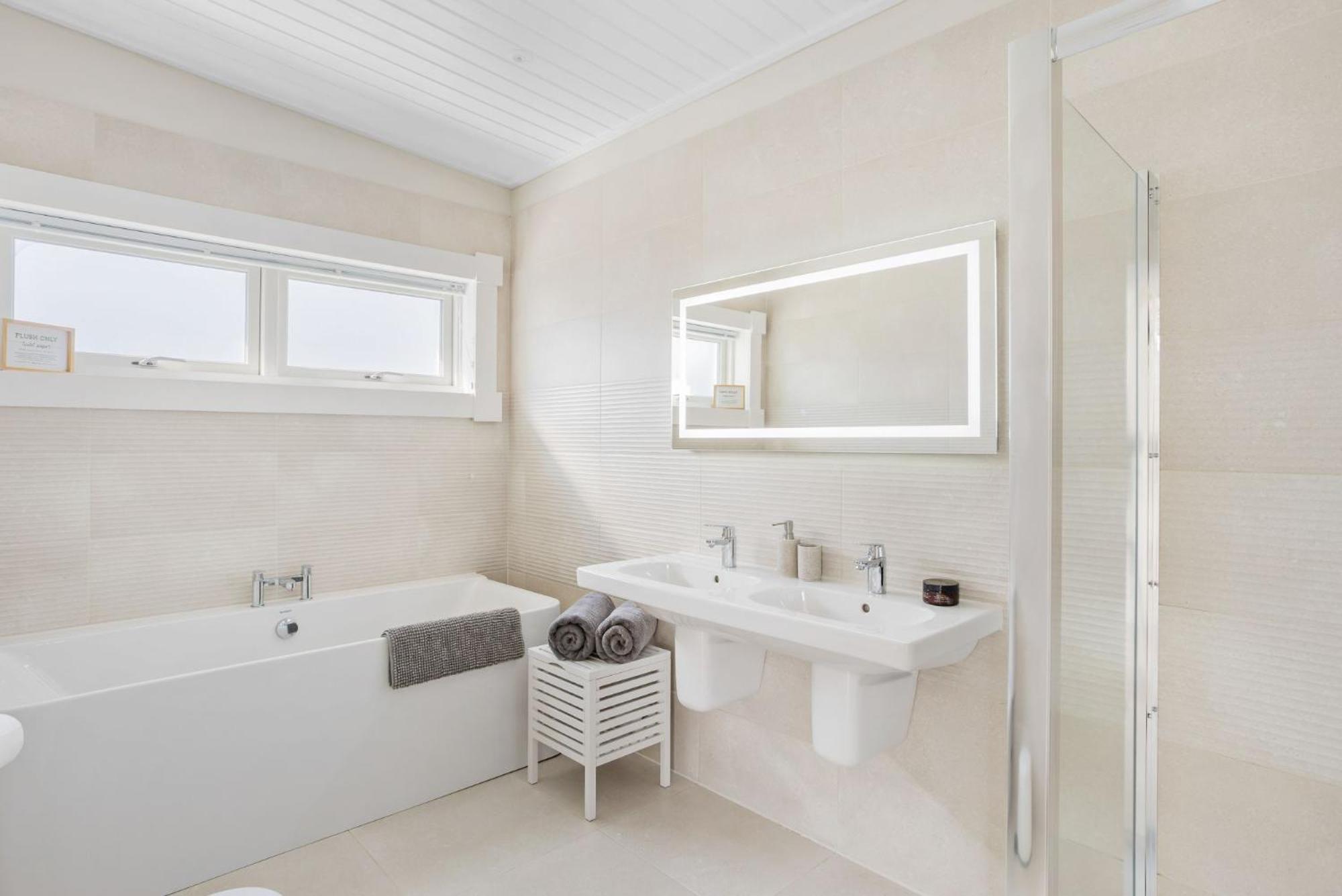 Thistledown Lodge, Nr Saunton Georgeham エクステリア 写真